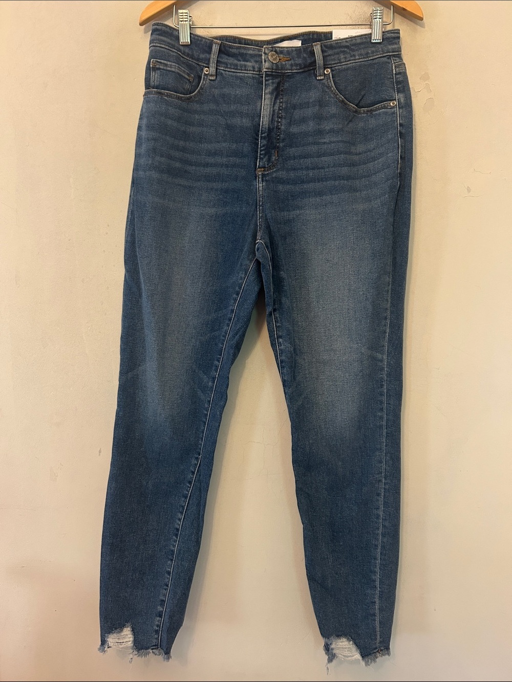 Loft Curvy Women’s Blue Distressed High-Rise Skinny Jeans Size 30 New